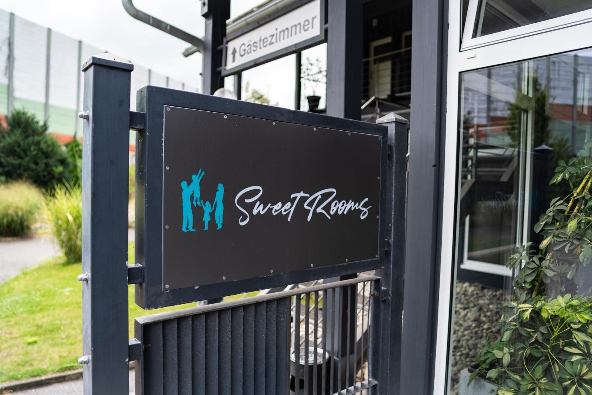 Sweet Rooms Bubesheim Exterior photo