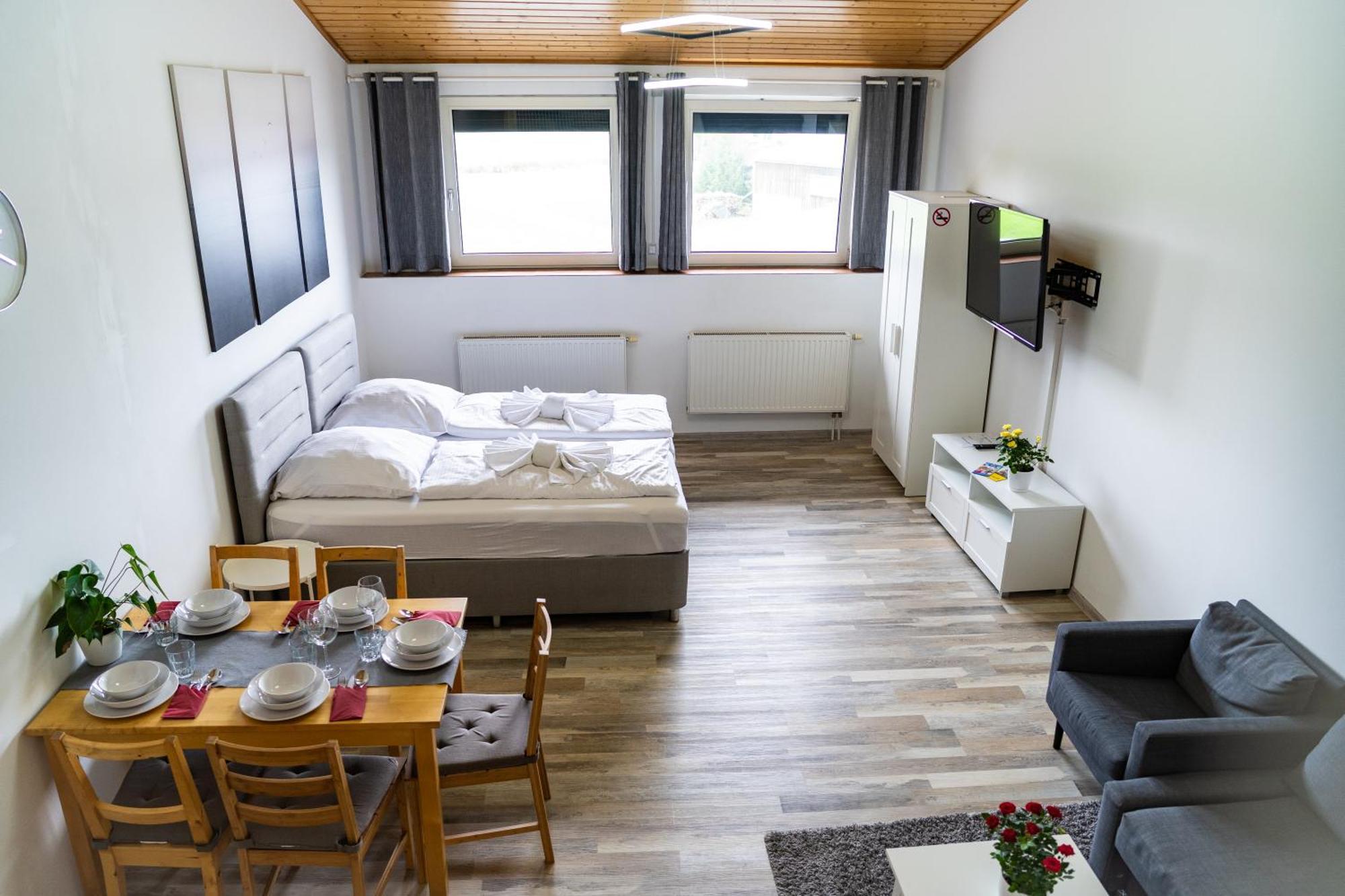 Sweet Rooms Bubesheim Exterior photo