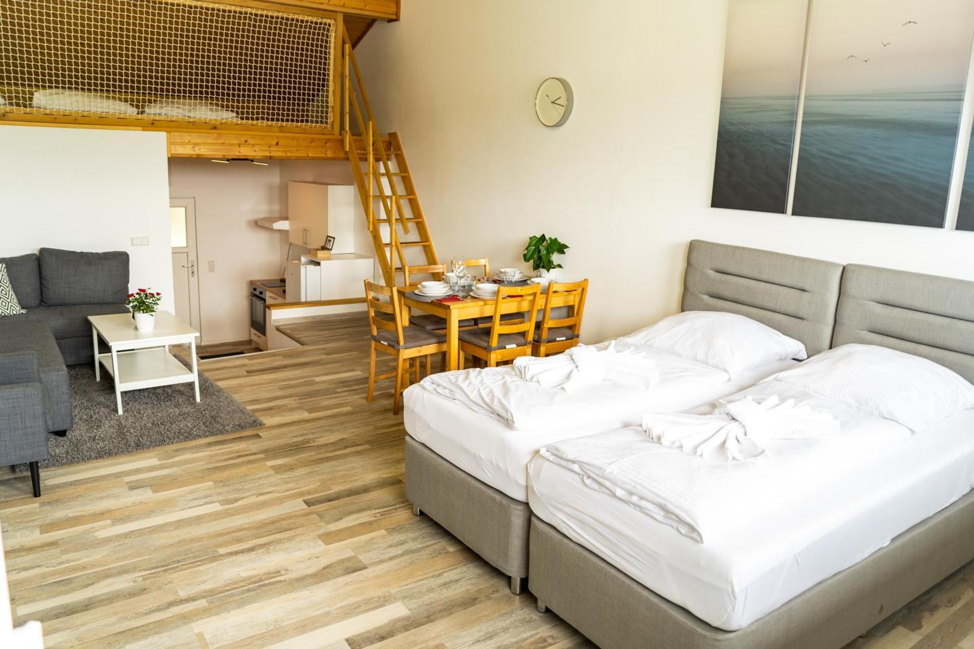 Sweet Rooms Bubesheim Exterior photo